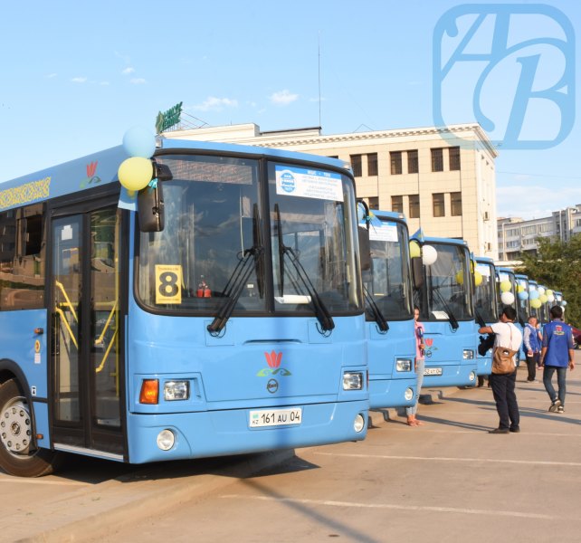 Автобуса актюбинске. Автобус Актобе. Новые автобусы в Актобе. Актобе автобус 23. Автобус Жак.