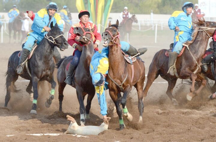 Сборная Казахстана по кокпару усердно готовится к 5-м Всемирным играм кочевников