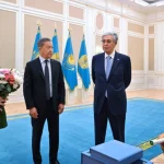Президент Казахстана наградил Елену Рыбакину орденом «Барыс» III степени
