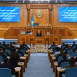 Народная стройка, зарплаты, налоги: кому и какие поручения дал Президент Казахстана в Послании